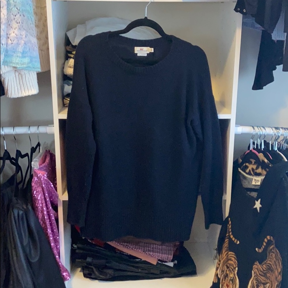 Vineyard Vines black cashmere sweater